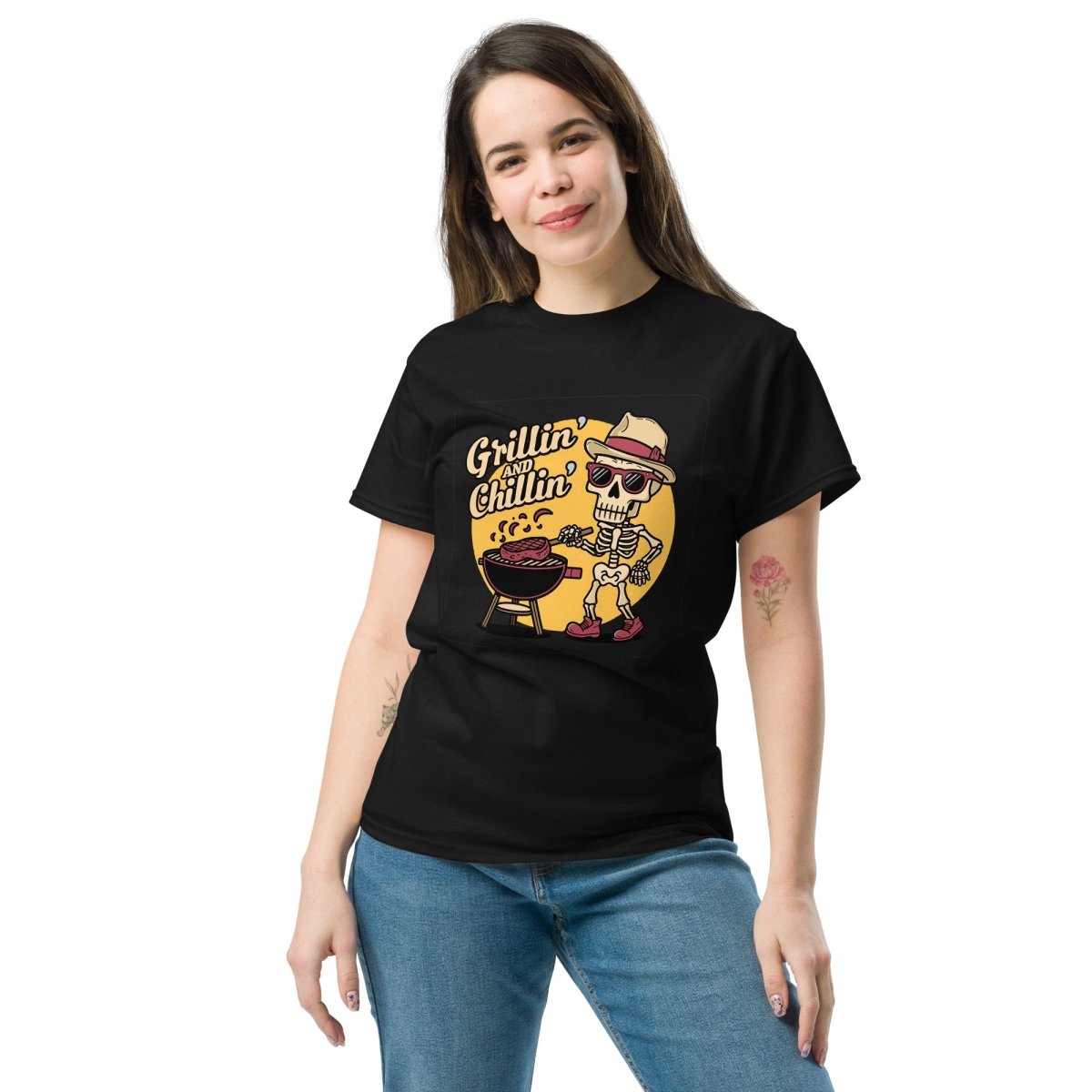 Grillin' And Chillin' Skeleton Halloween T Shirt, Unisex